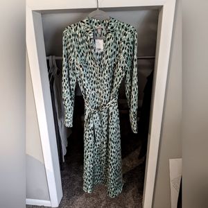 Long-sleeve printed dress